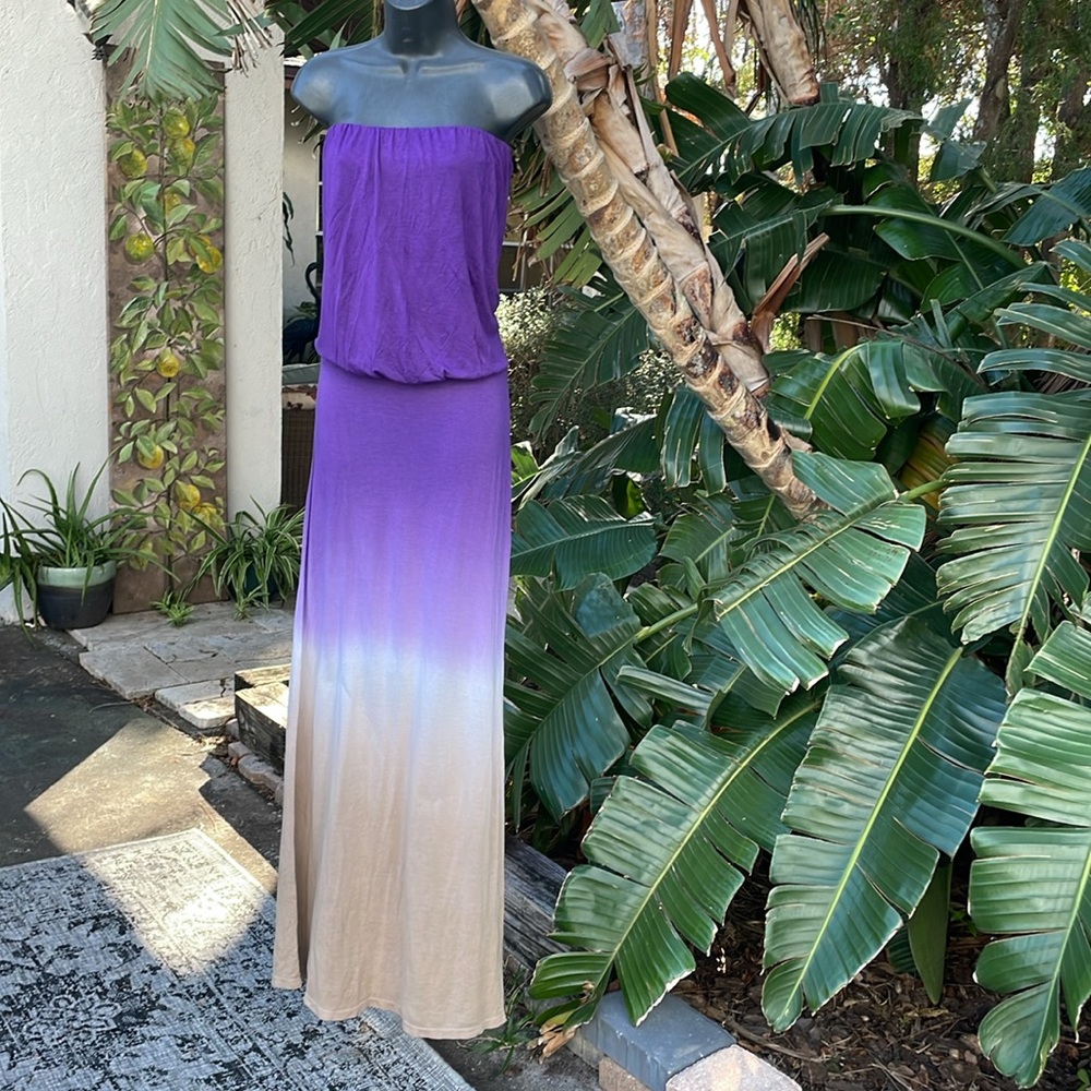 Young fabulous and broke strapless, ombre maxi dress - Picture 3 of 7